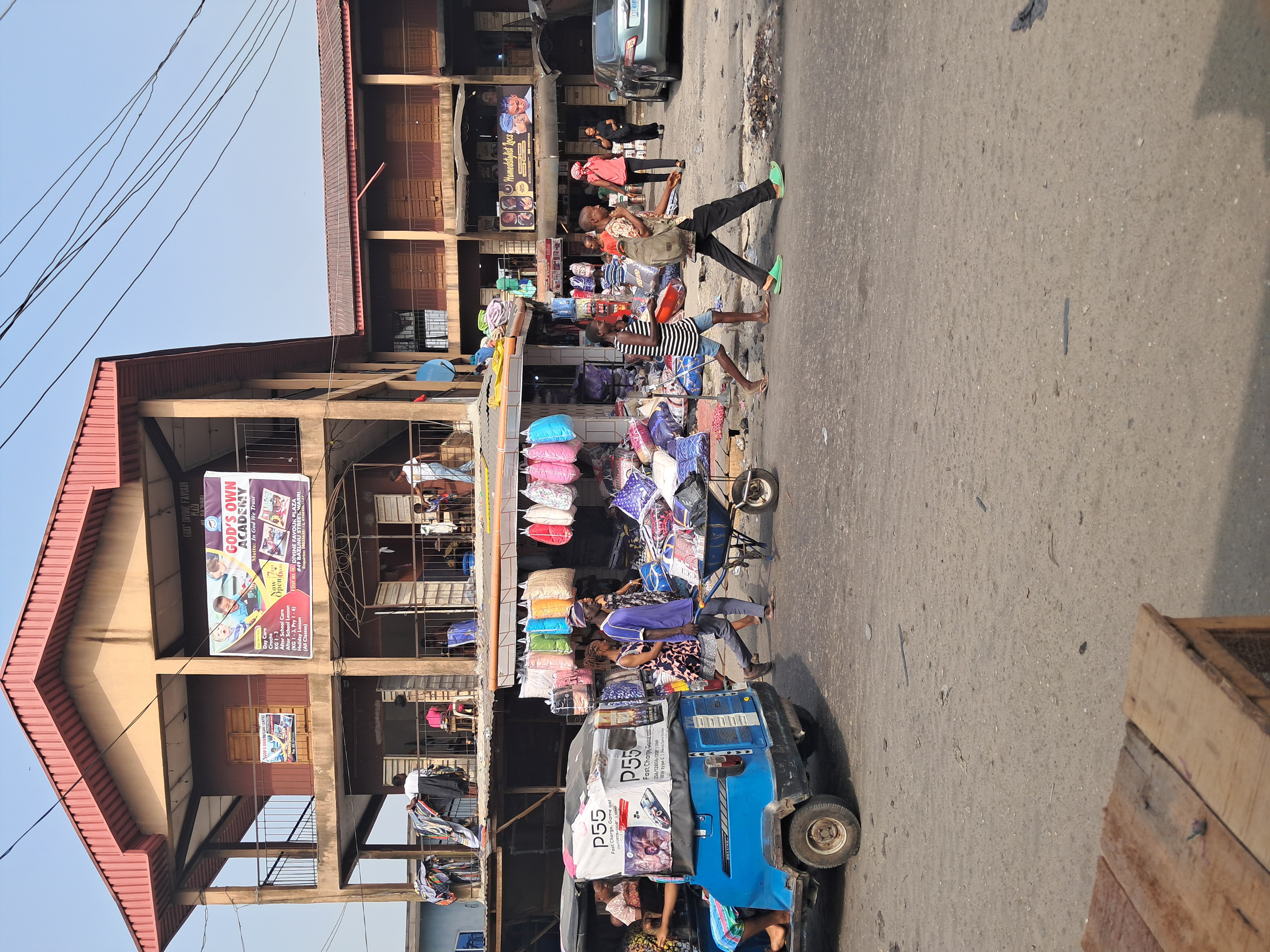 Front view of the market plaza 